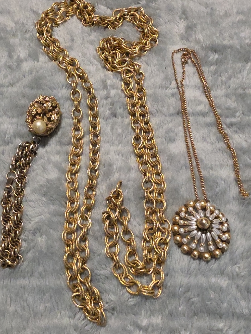 GOLDTONE JEWELRY, 2 Necklaces & 1 Very Vintage Bracelet W/pearl/green Stone #34